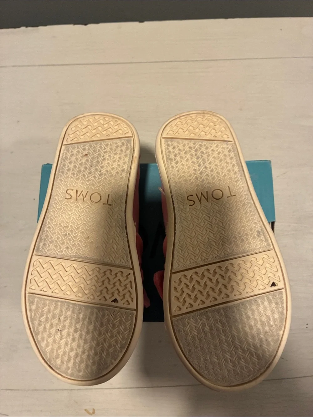 Toms Kids Pink Canvas Knot Slip-Ons with Heel Tabs